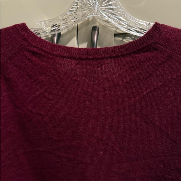EUC Charter Club by Macy's V-Neck Burgundy Cashmere Sweater SZ XL - Picture 3 of 11